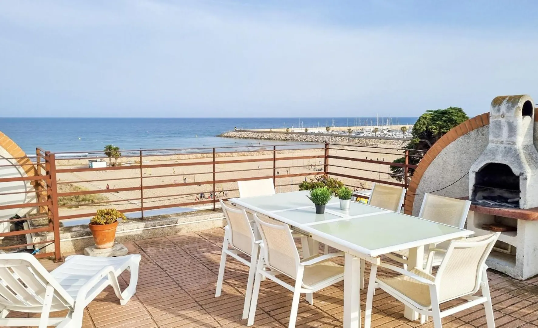 Apartment Duplex En Primera Linea De Playa Torredembarra Spain