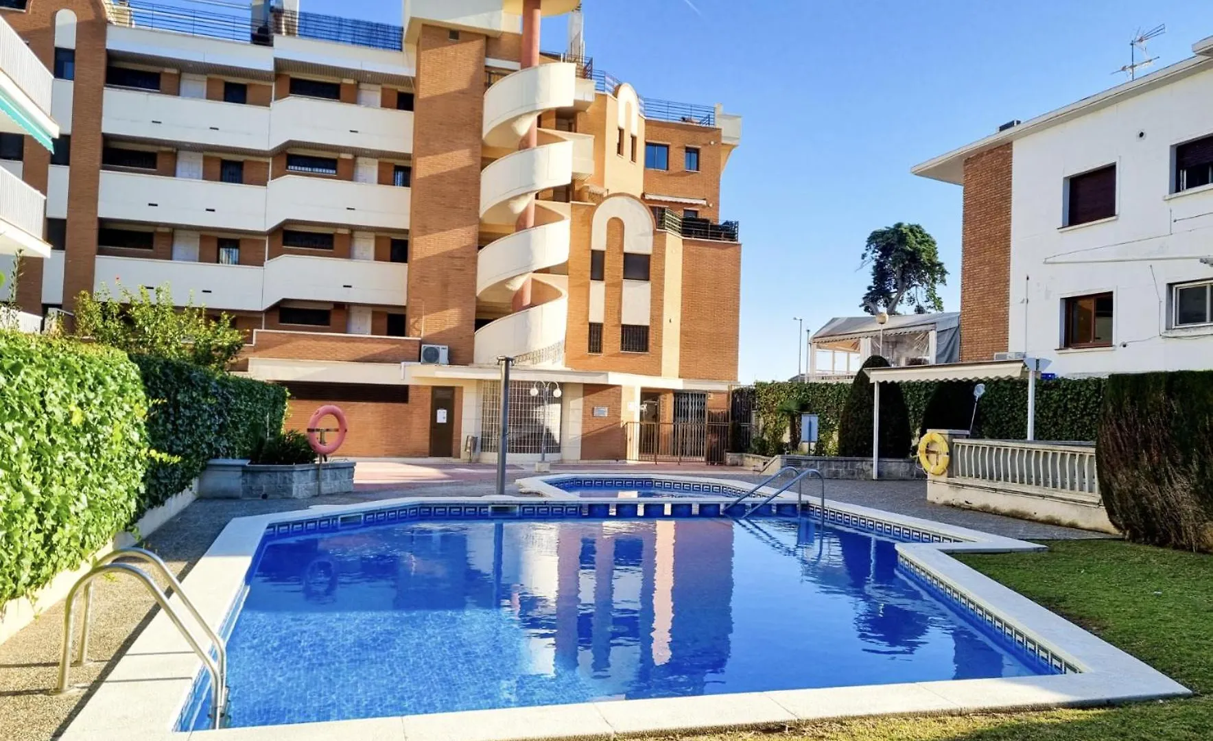 Duplex En Primera Linea De Playa Torredembarra