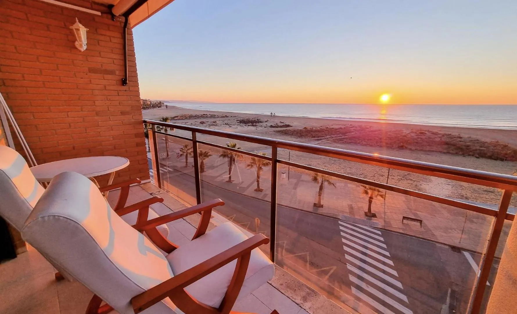 Duplex En Primera Linea De Playa Torredembarra Spain